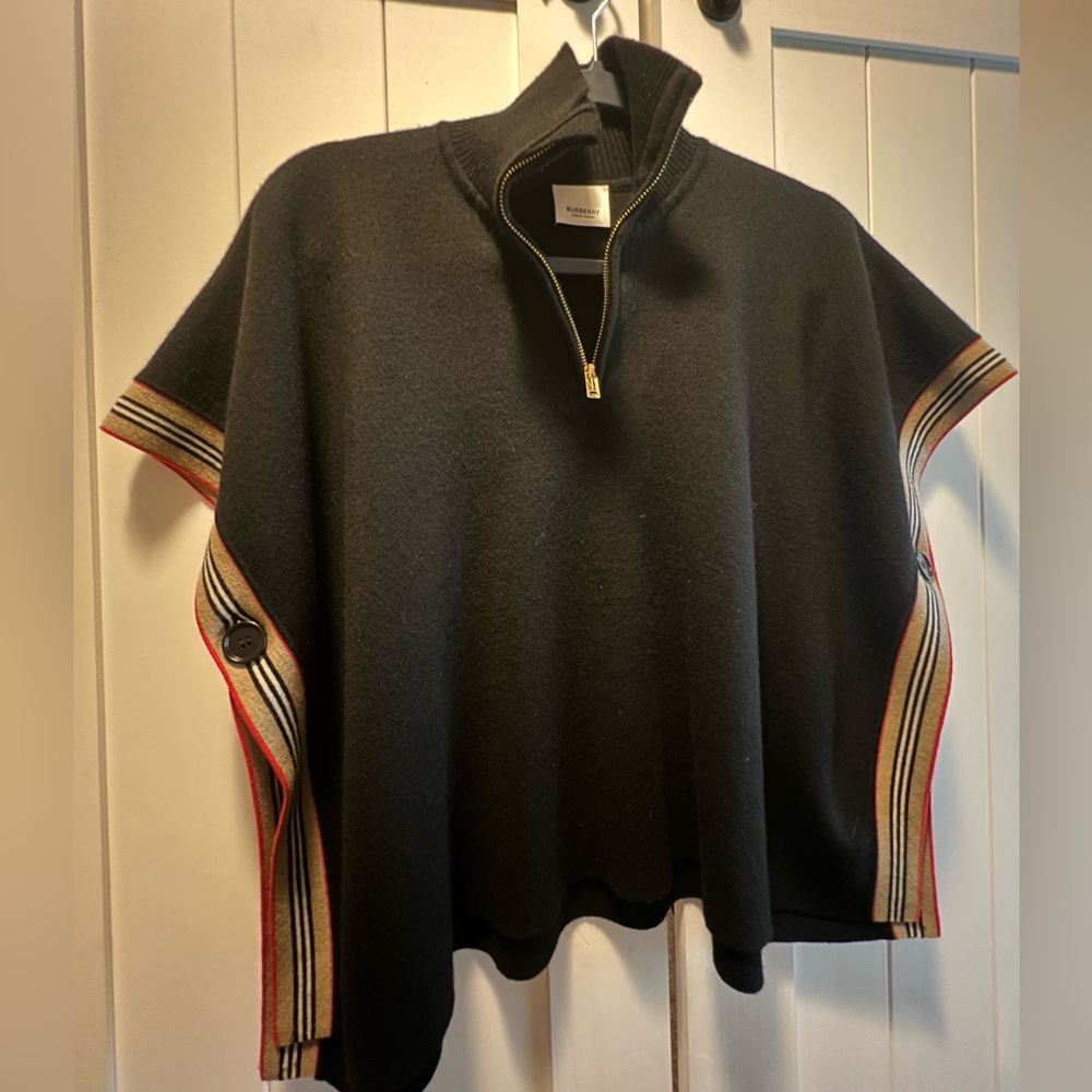 Burberry Black Knitwear